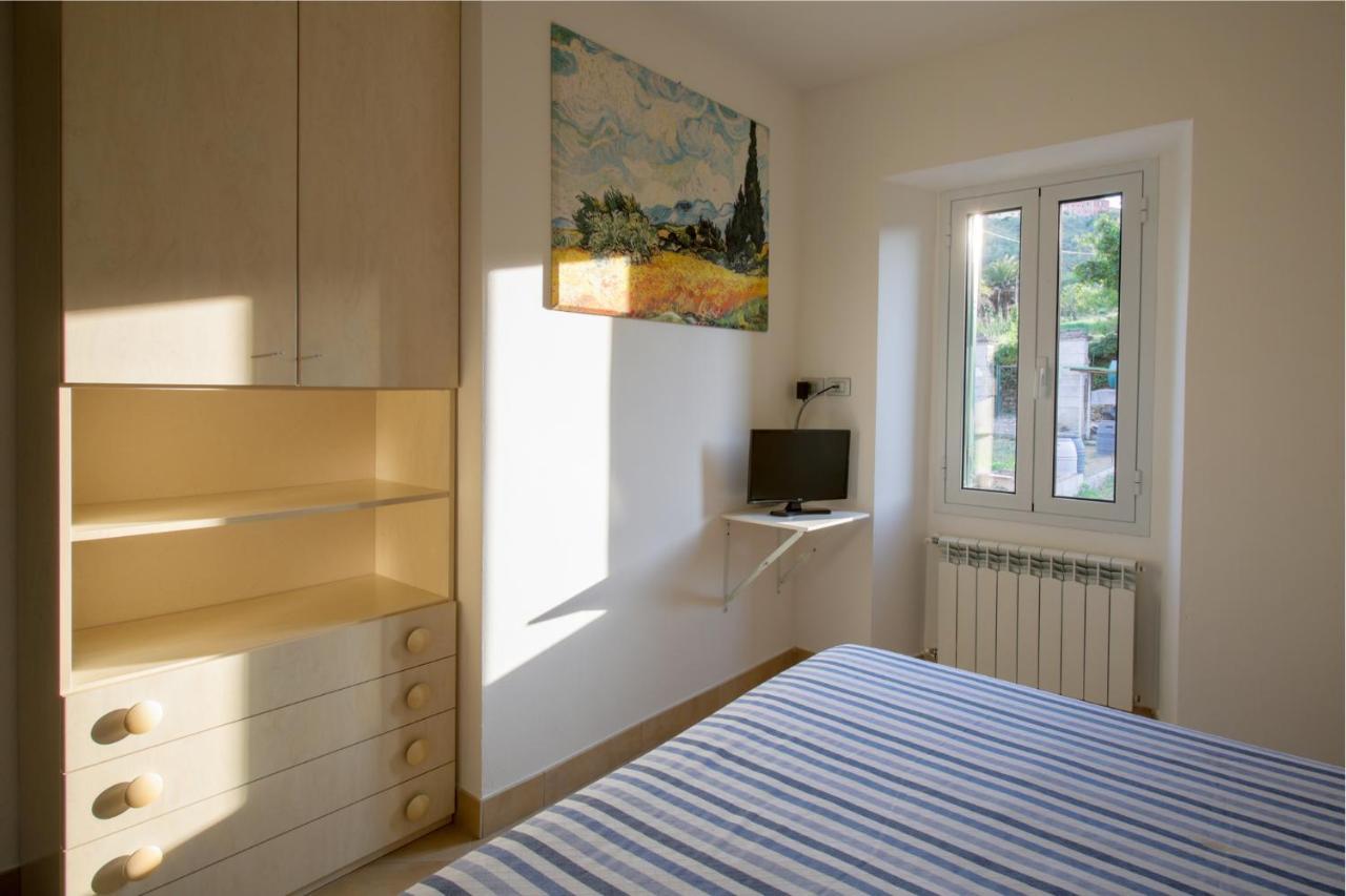 La Quercia Casa Vacanza Imperia Zewnętrze zdjęcie